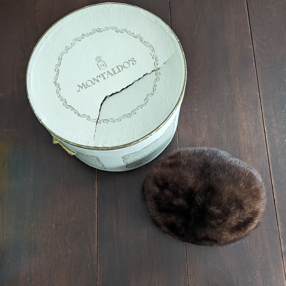 Montaldo's Vintage Hat and Hat Box